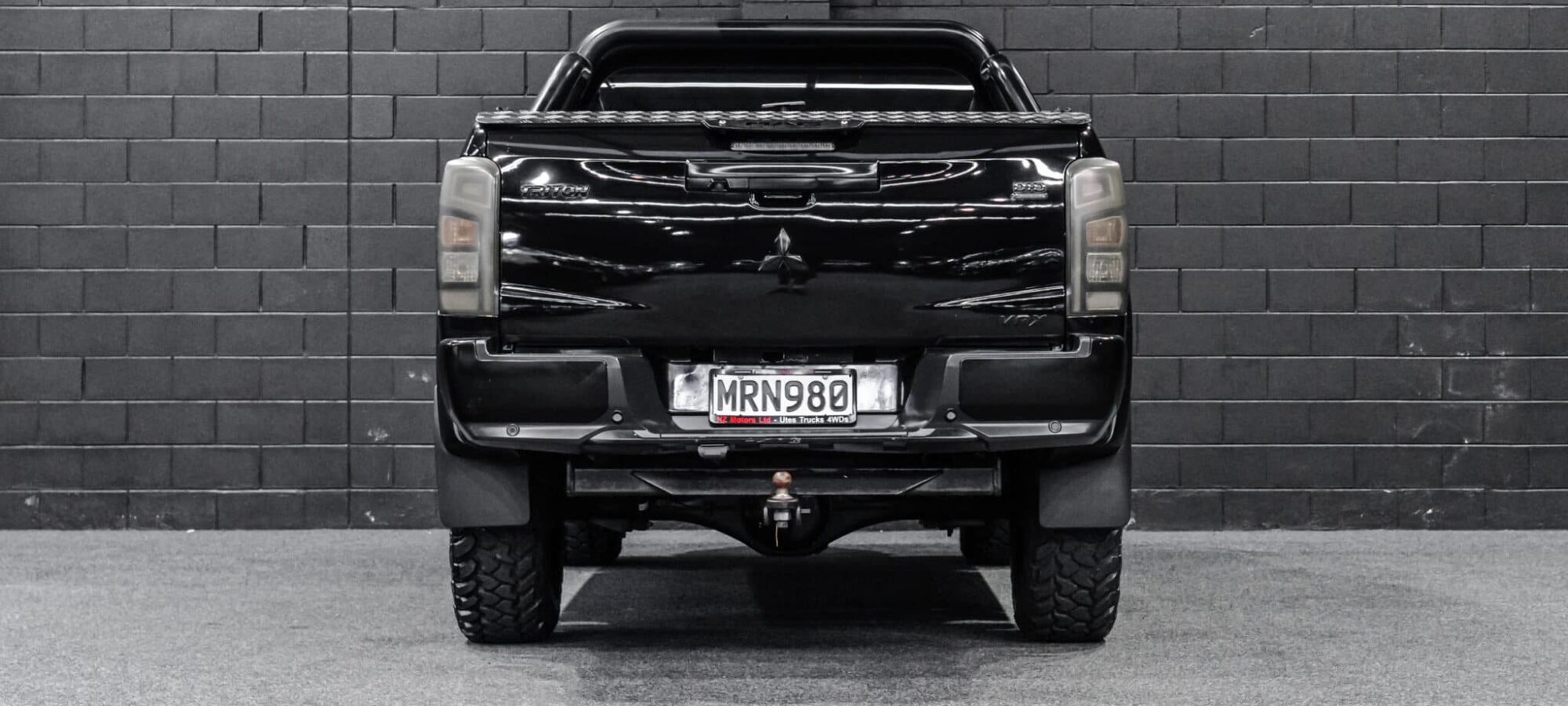 Vehicle Gallery Image