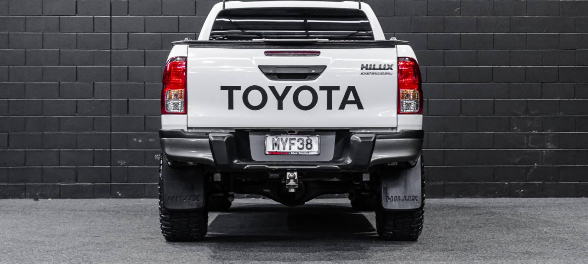 Vehicle Gallery Image