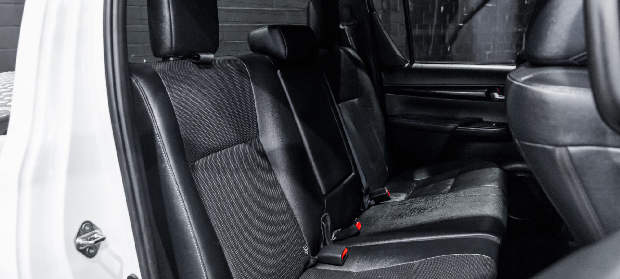 Vehicle Gallery Image