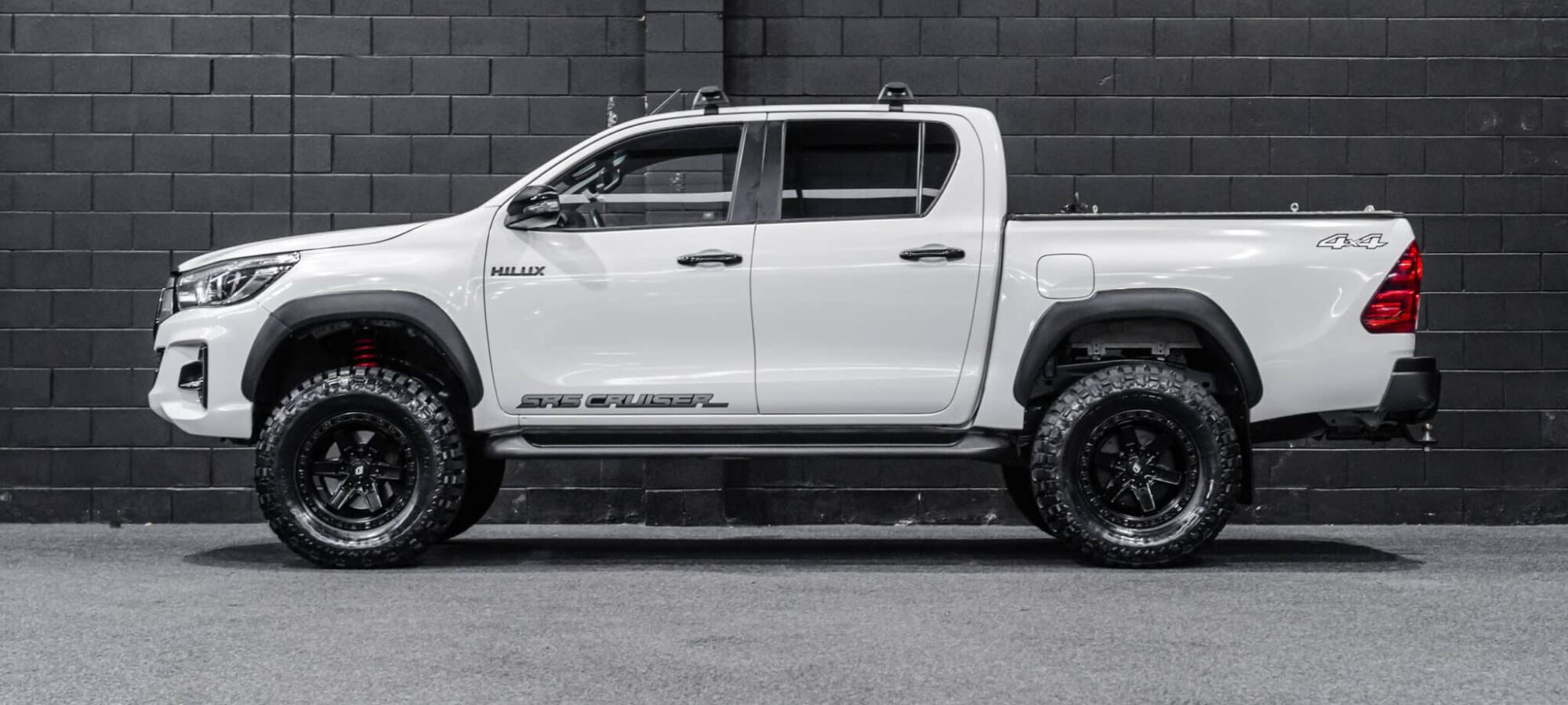 Vehicle Gallery Image