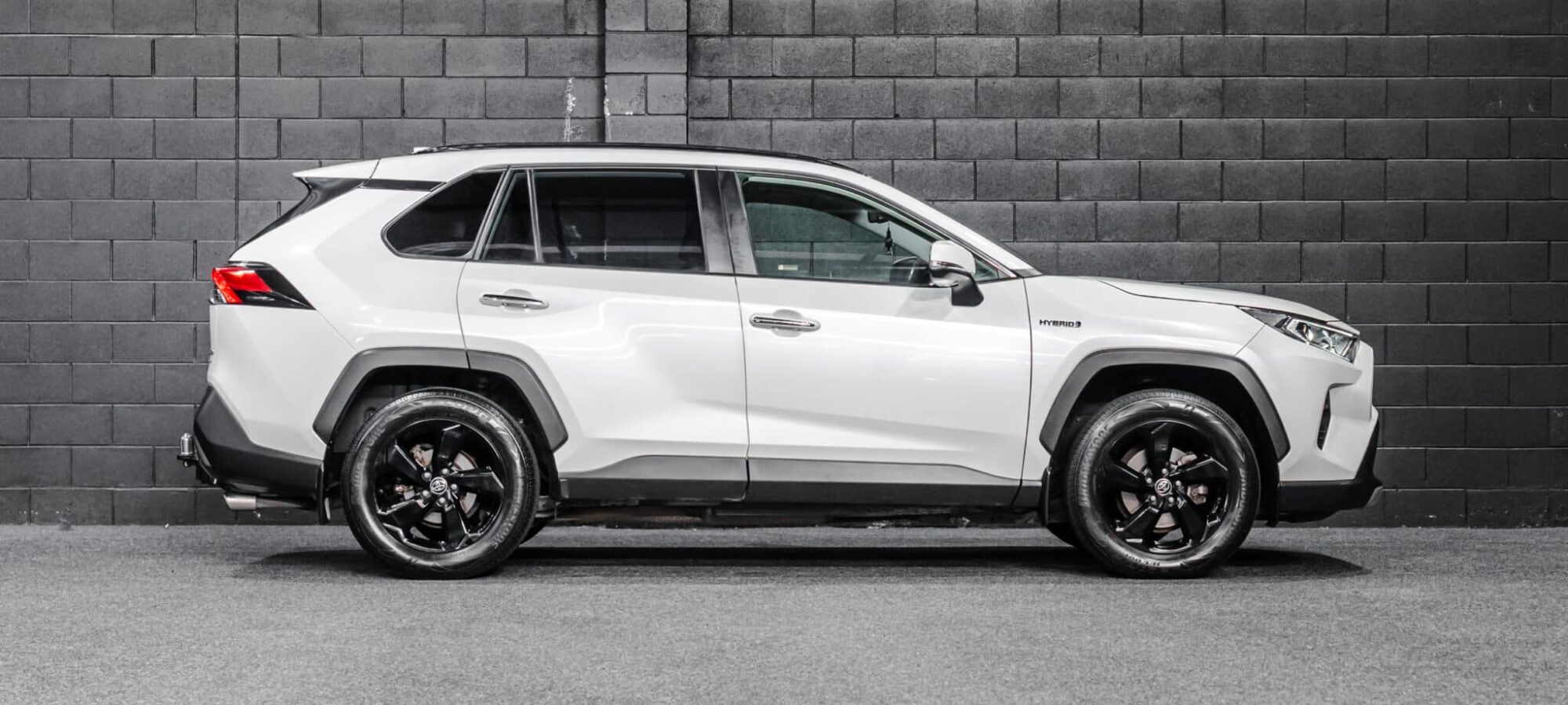 Vehicle Gallery Image