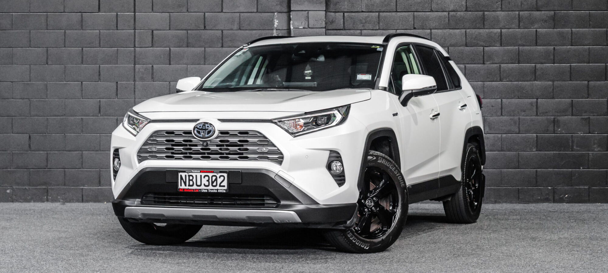 Vehicle Gallery Image