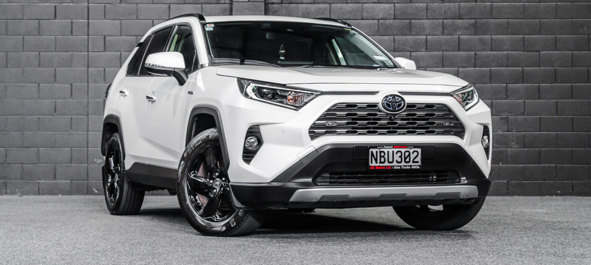 Vehicle Gallery Image