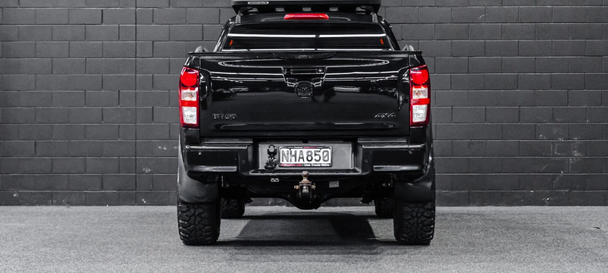 Vehicle Gallery Image