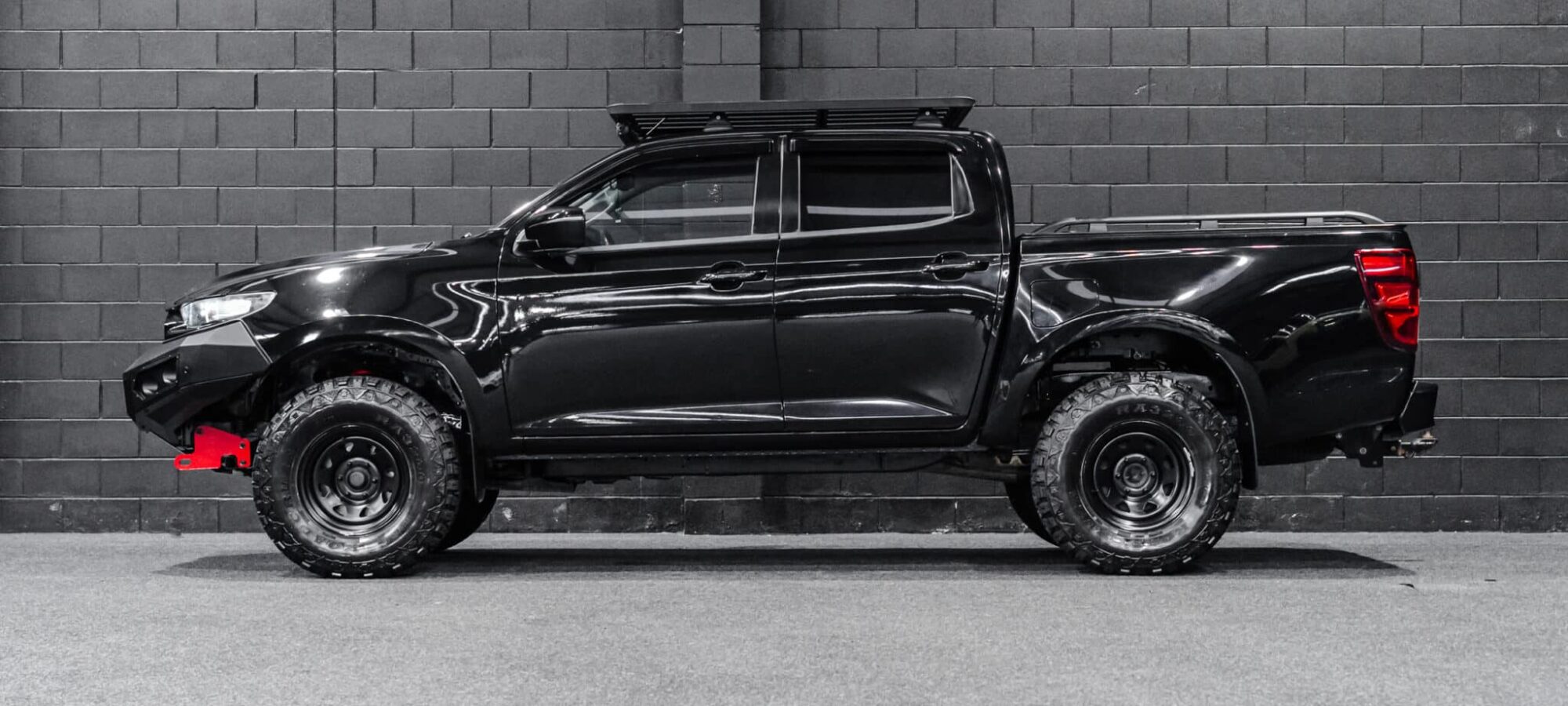 Vehicle Gallery Image