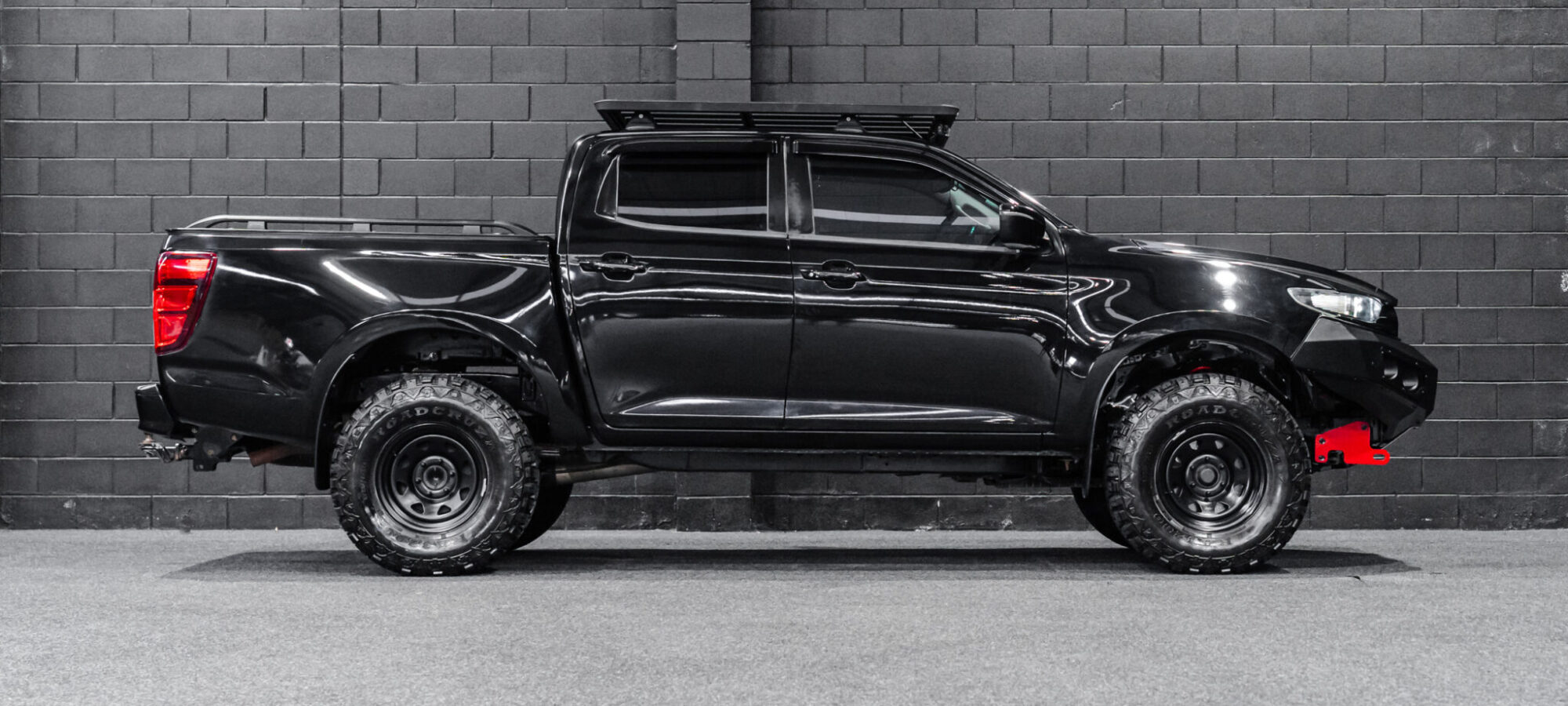 Vehicle Gallery Image