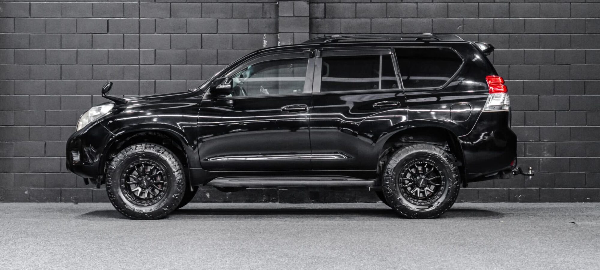 Vehicle Gallery Image