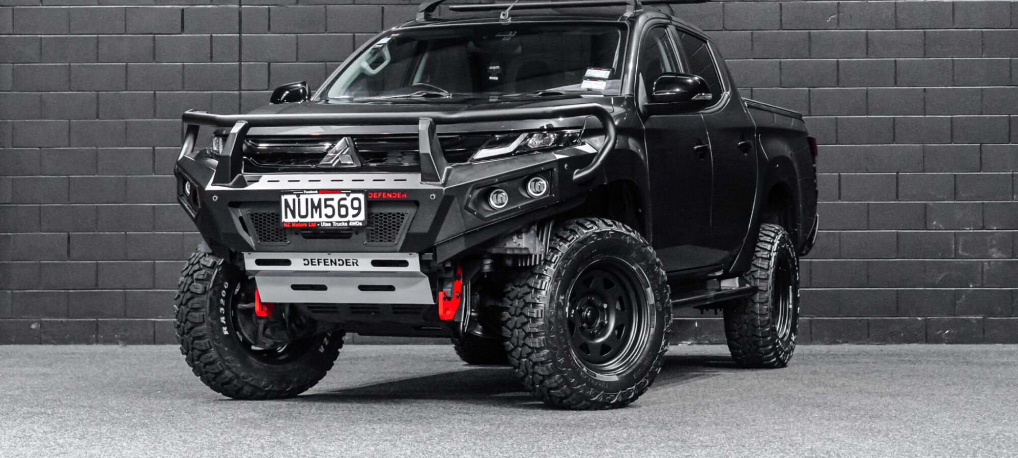 Vehicle Gallery Image