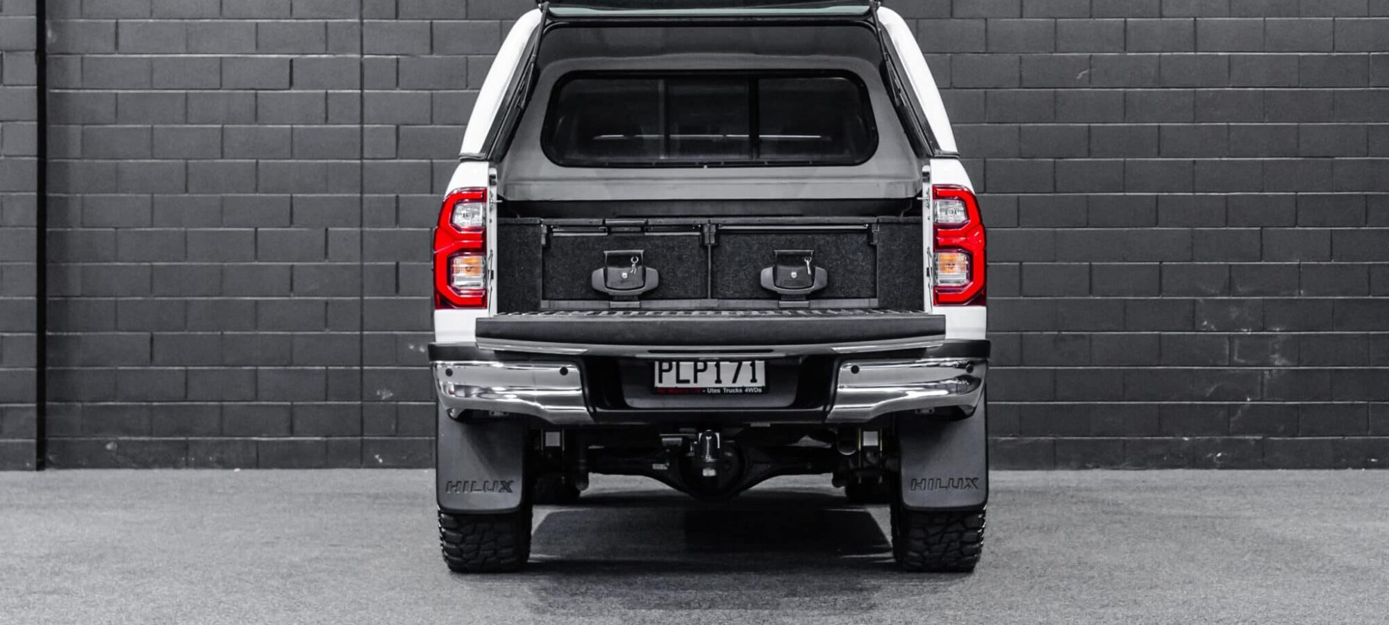 Vehicle Gallery Image