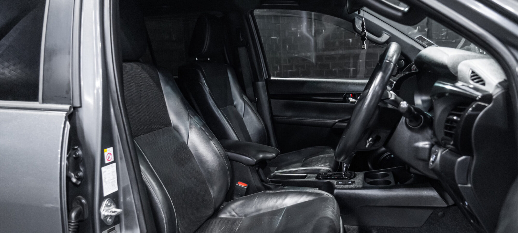 Vehicle Gallery Image