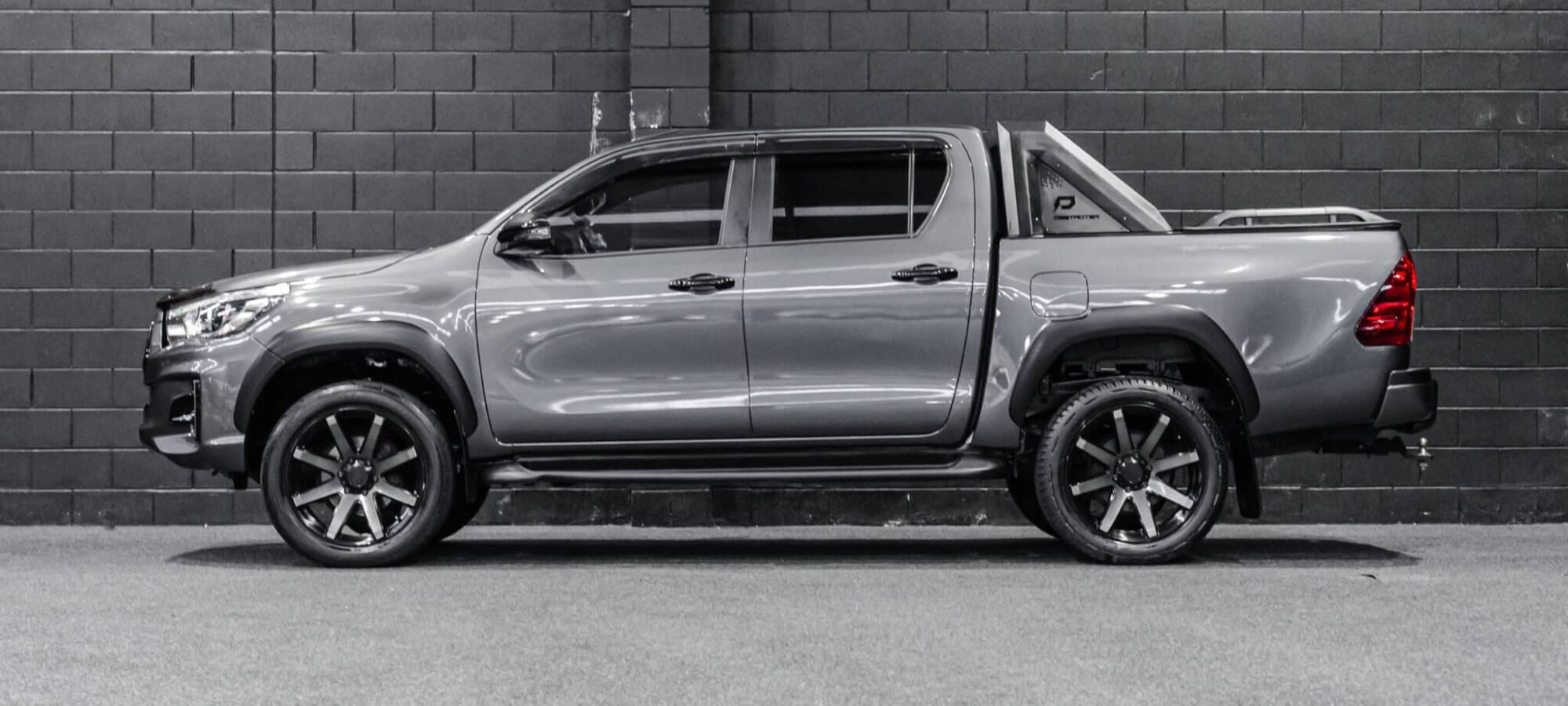 Vehicle Gallery Image