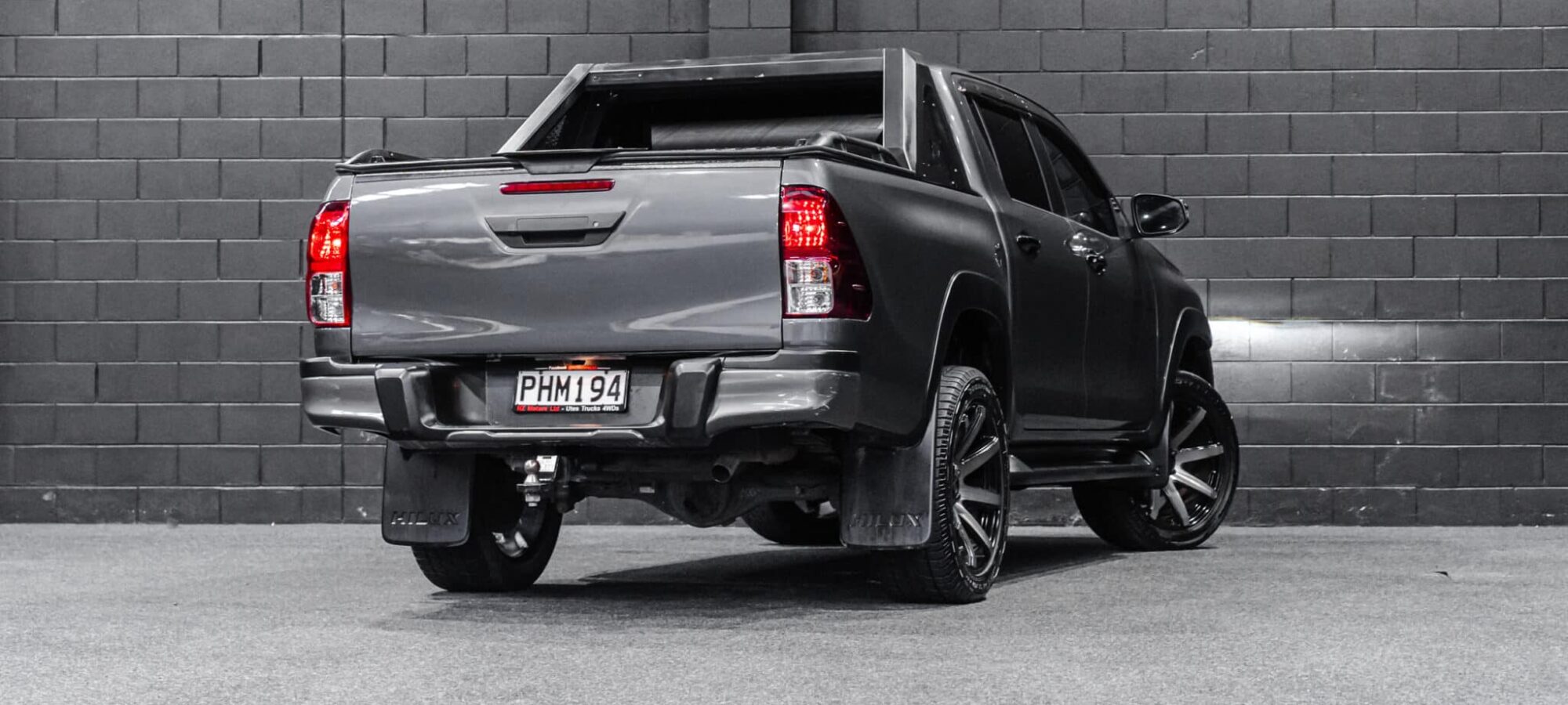 Vehicle Gallery Image