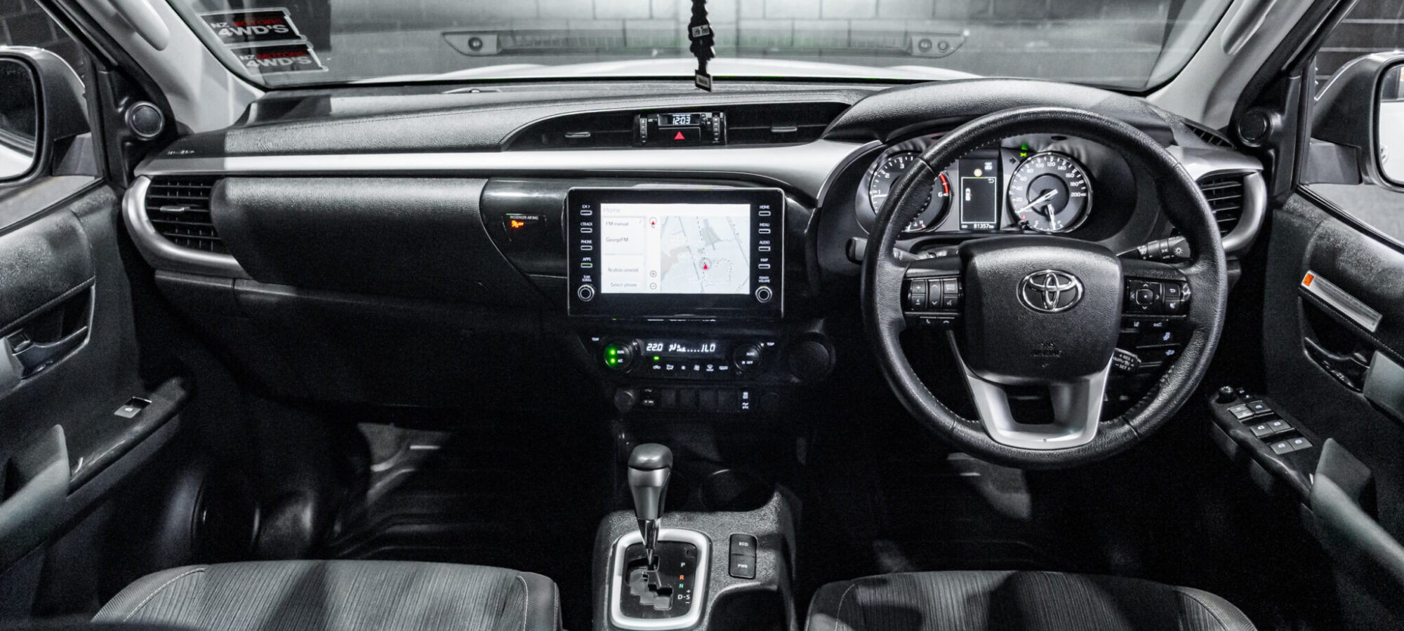 Vehicle Gallery Image