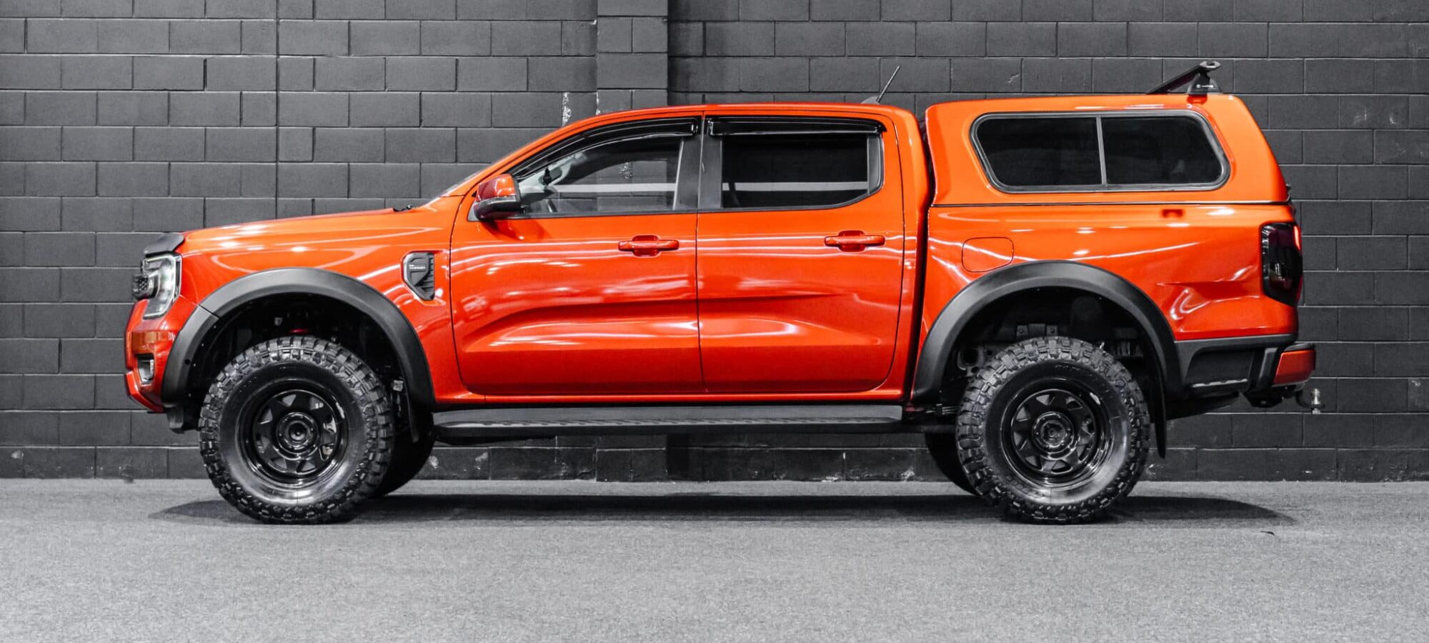 Vehicle Gallery Image