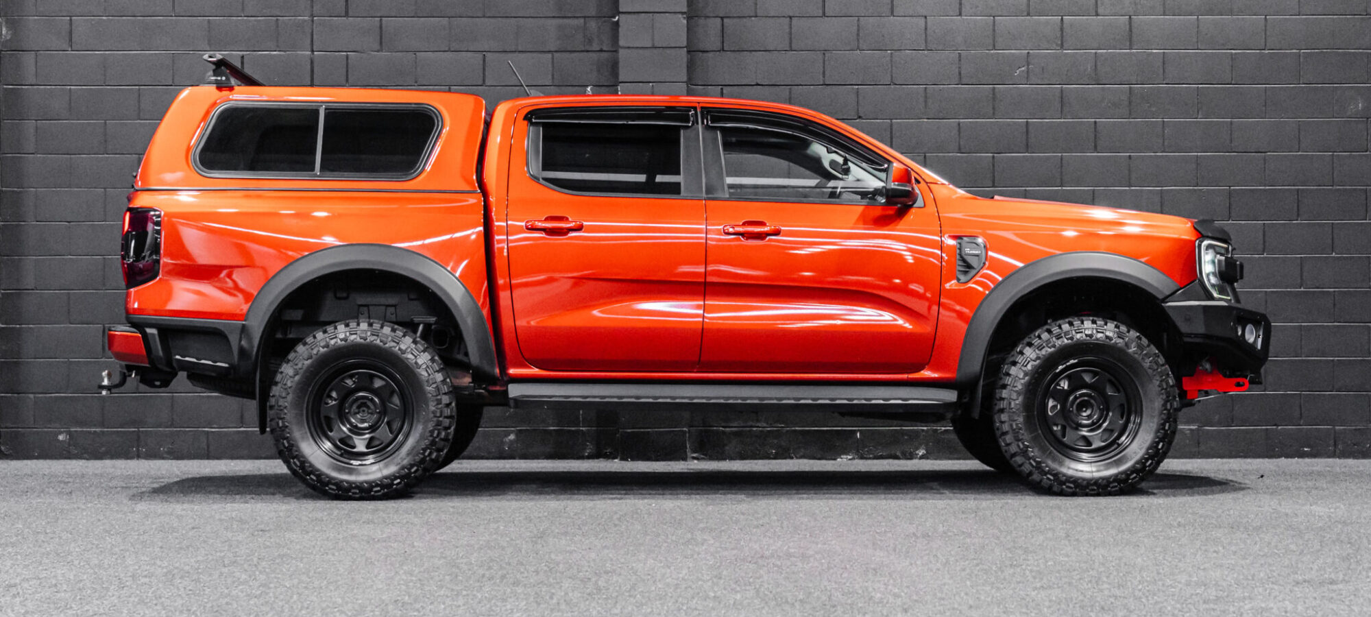 Vehicle Gallery Image