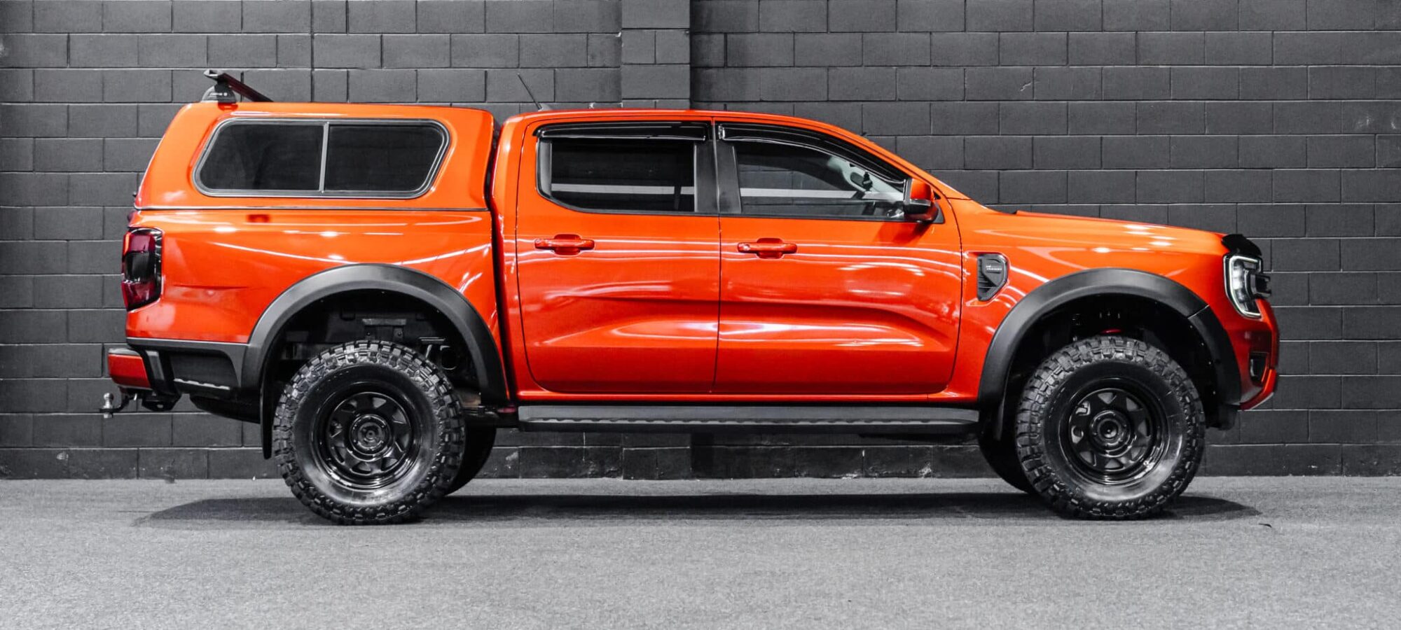 Vehicle Gallery Image