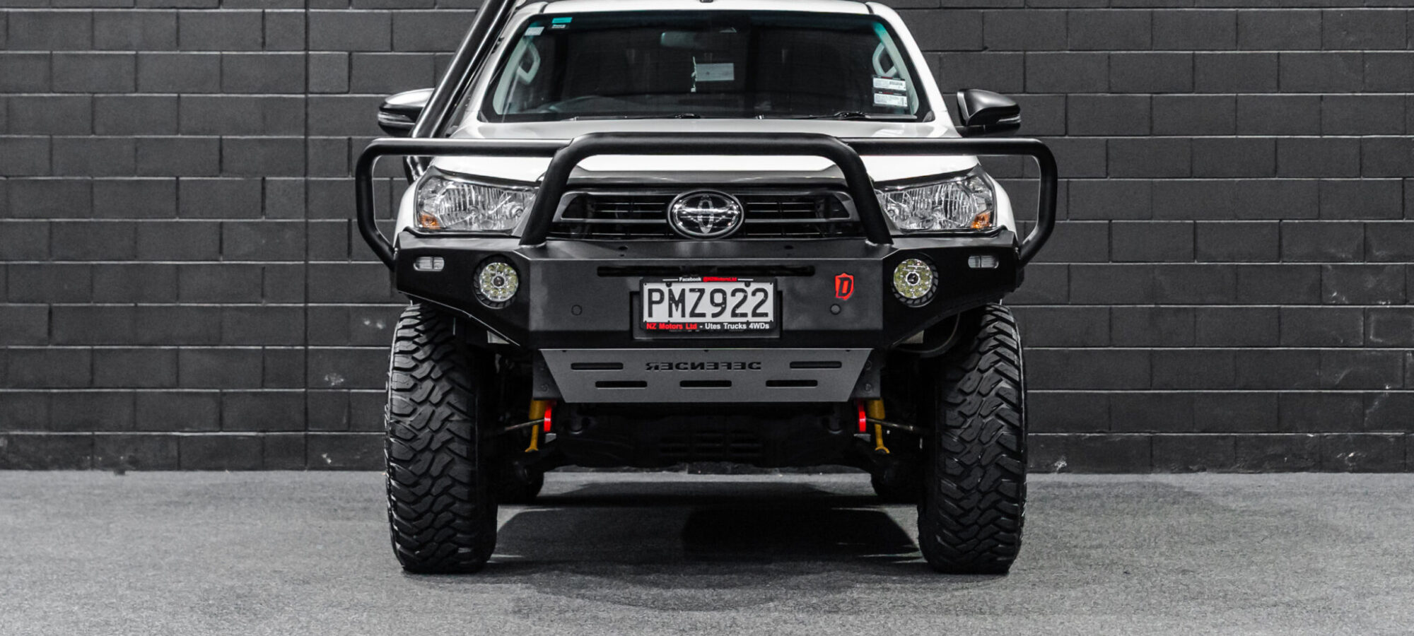 Vehicle Gallery Image