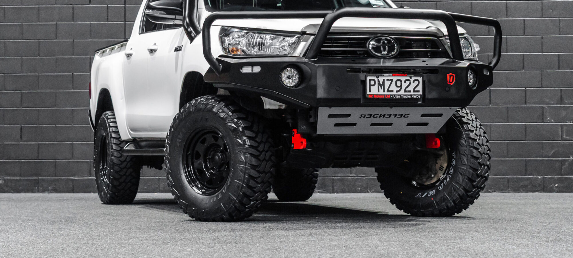 Vehicle Gallery Image