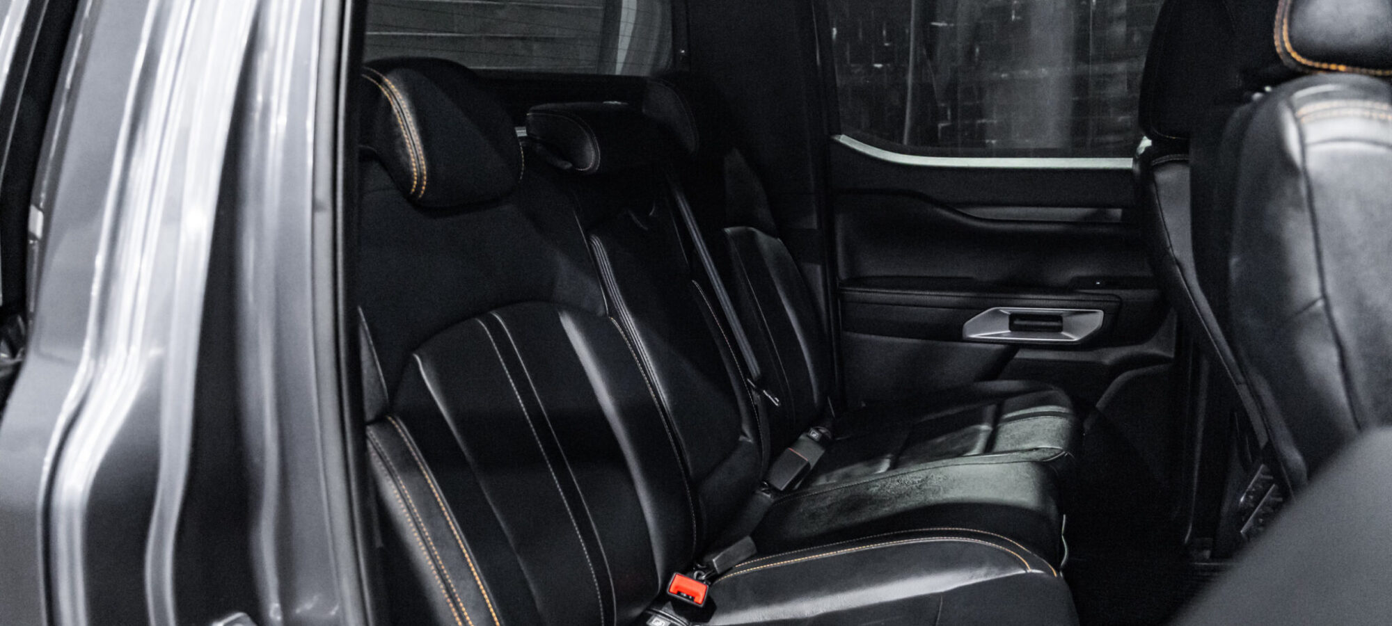 Vehicle Gallery Image