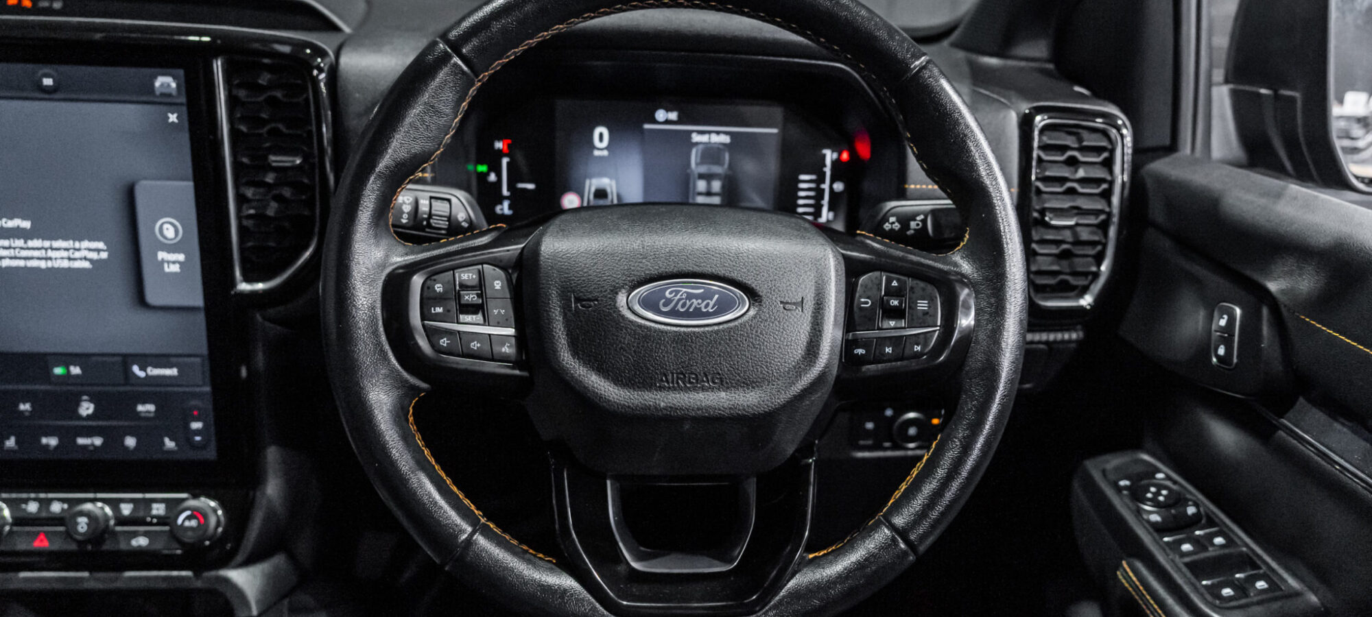 Vehicle Gallery Image