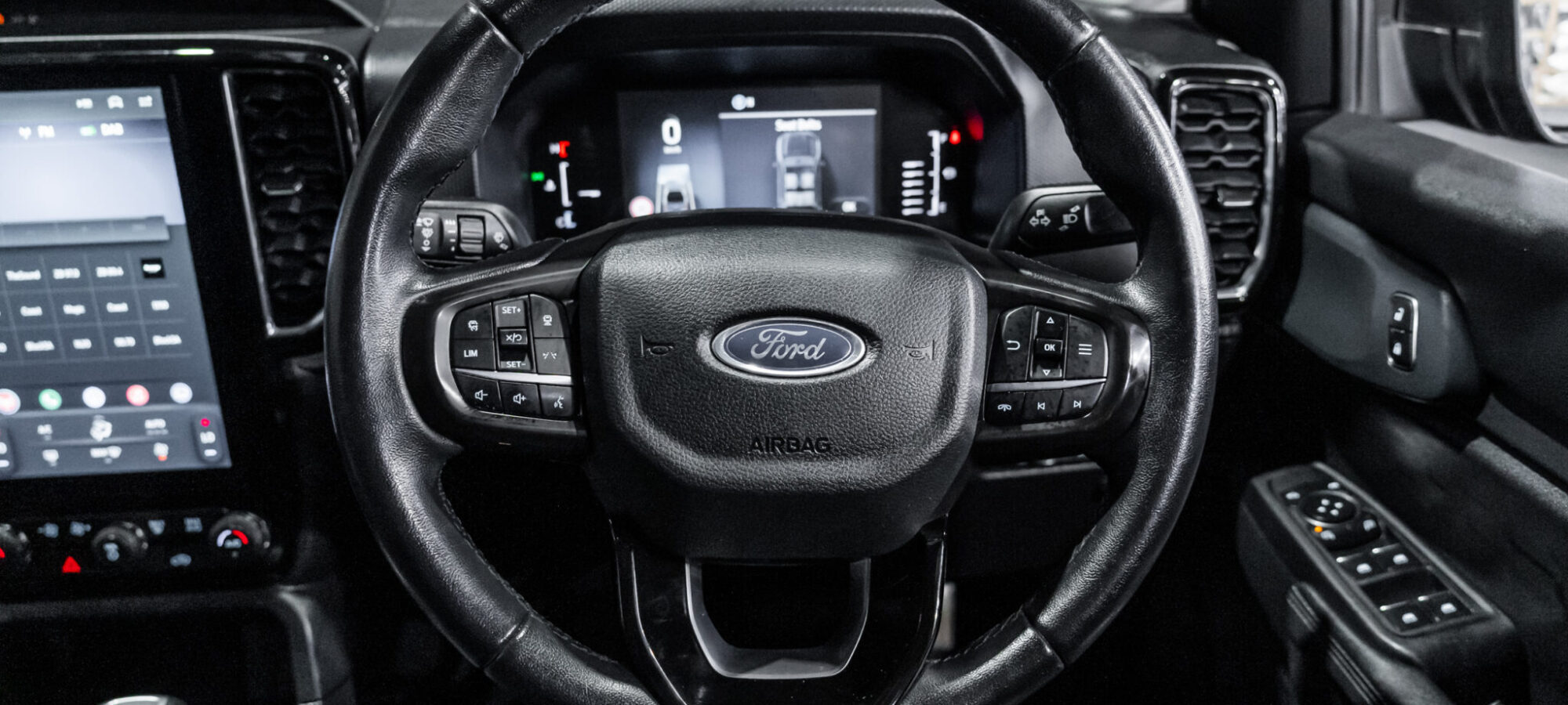 Vehicle Gallery Image