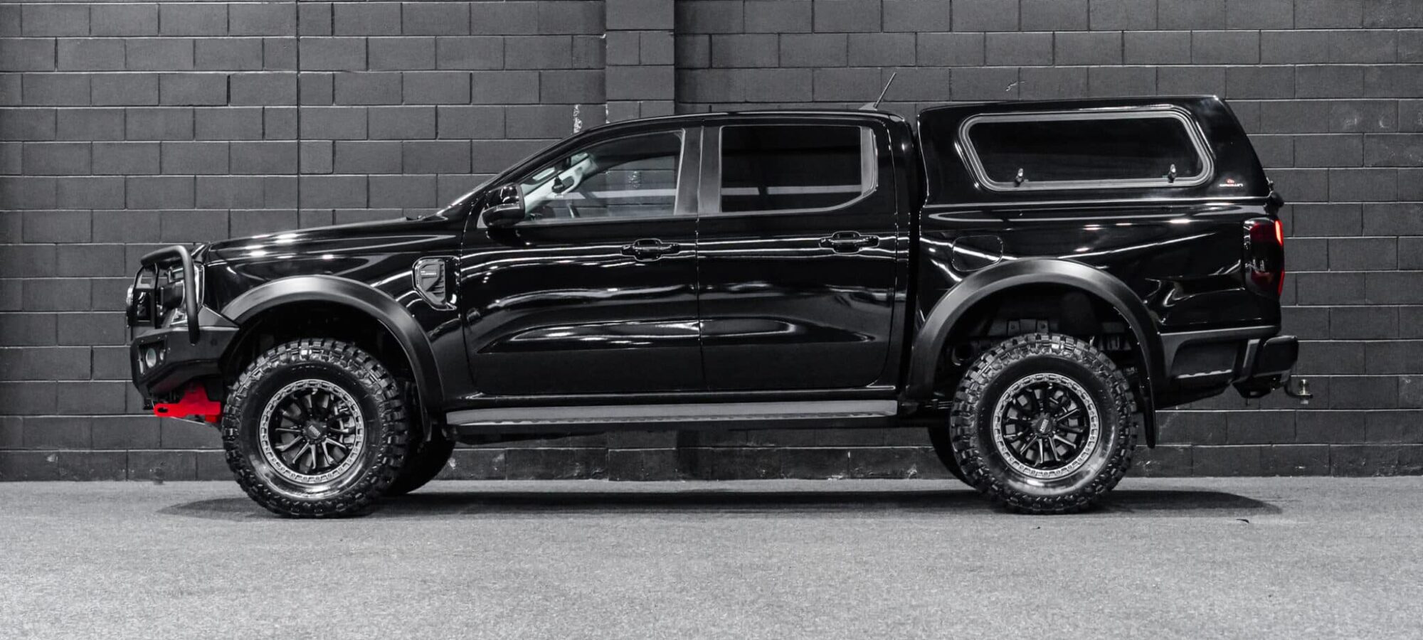 Vehicle Gallery Image