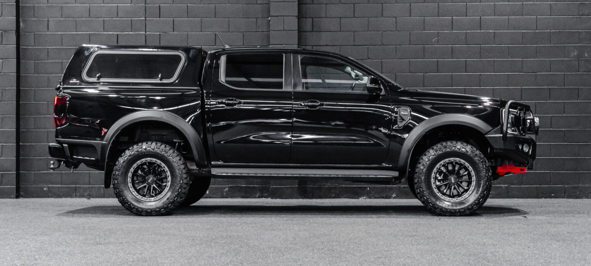 Vehicle Gallery Image