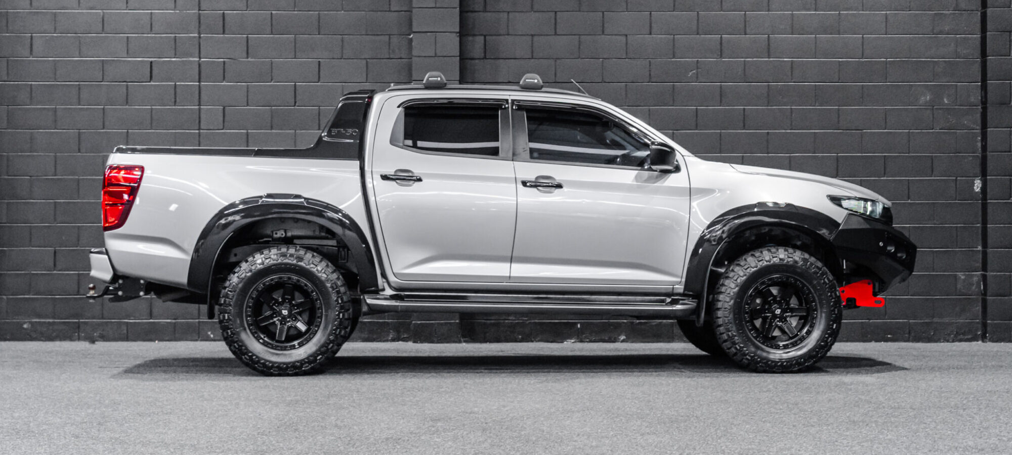 Vehicle Gallery Image