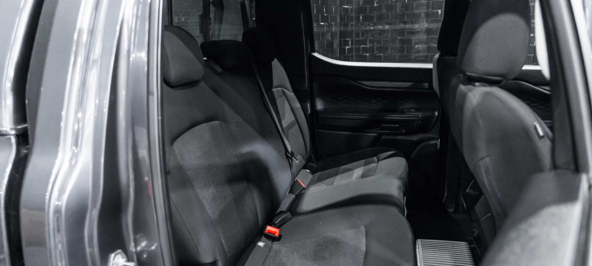 Vehicle Gallery Image