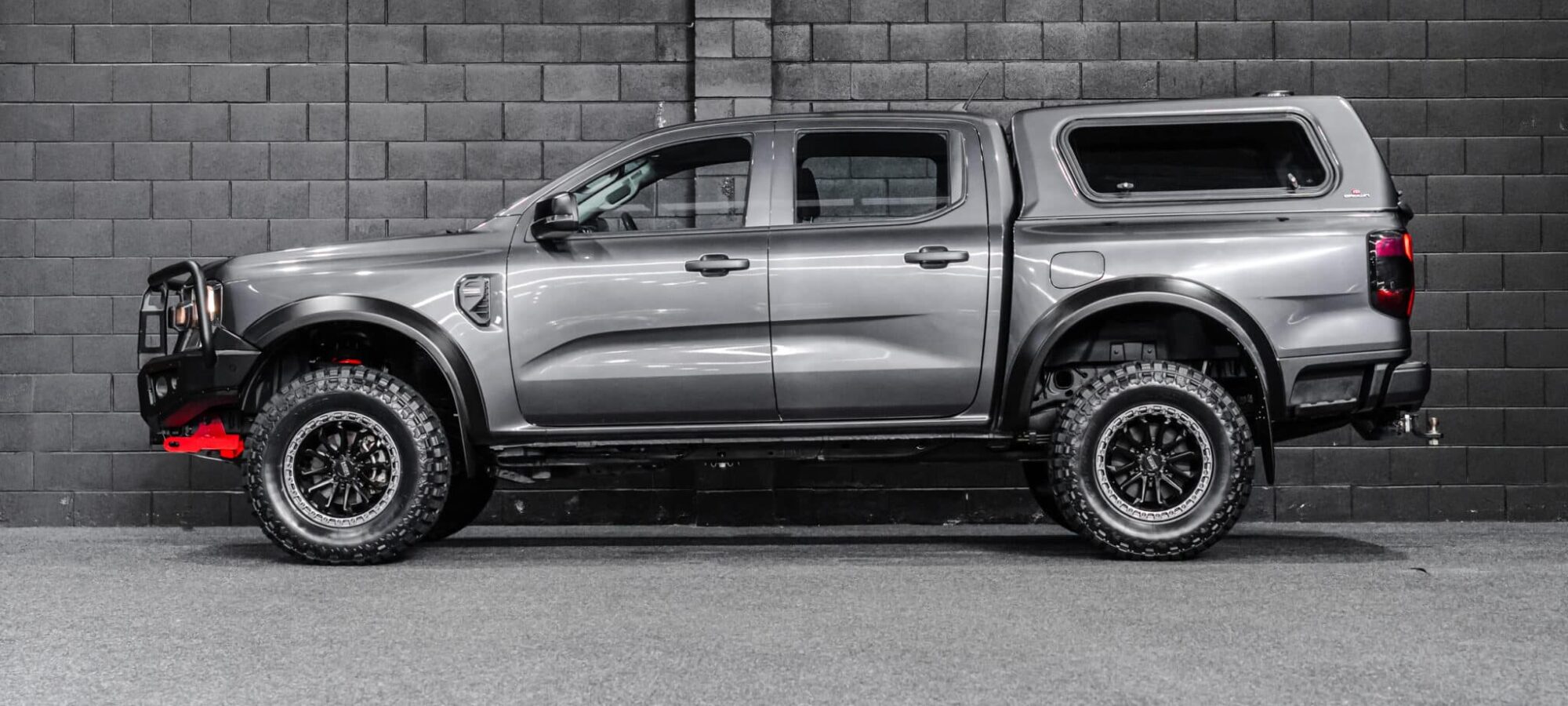 Vehicle Gallery Image