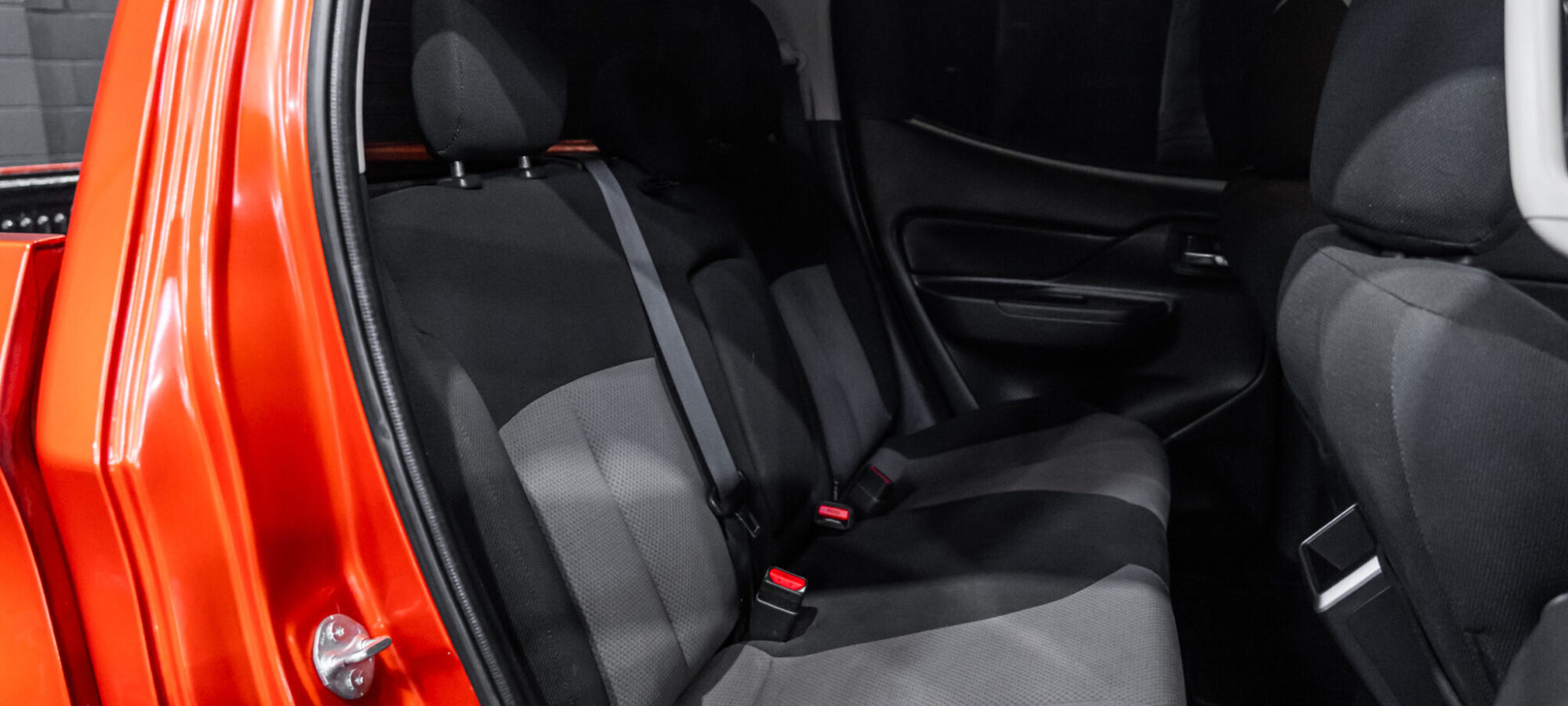 Vehicle Gallery Image