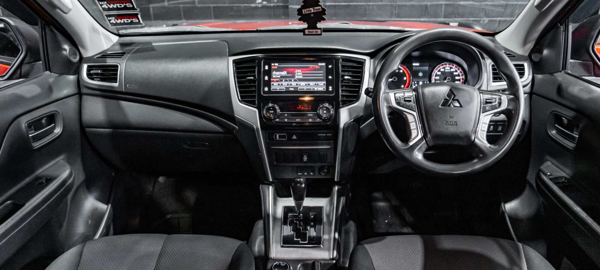 Vehicle Gallery Image