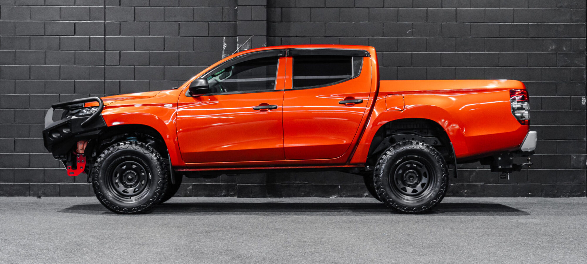 Vehicle Gallery Image