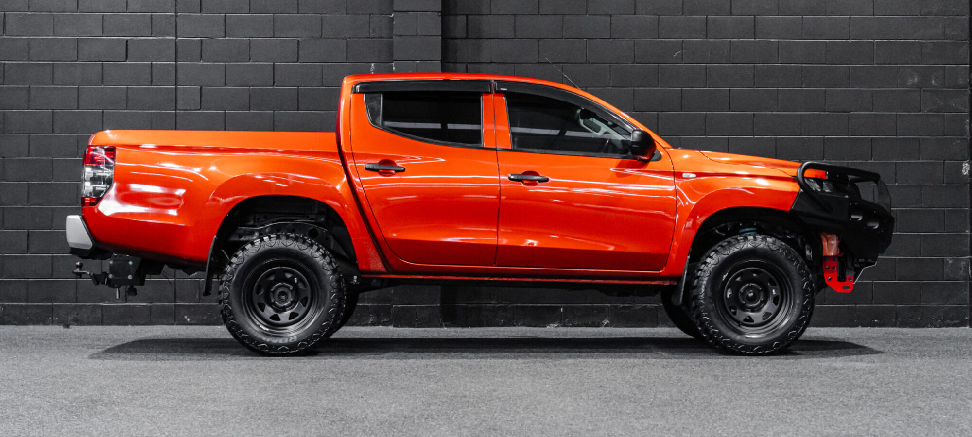 Vehicle Gallery Image