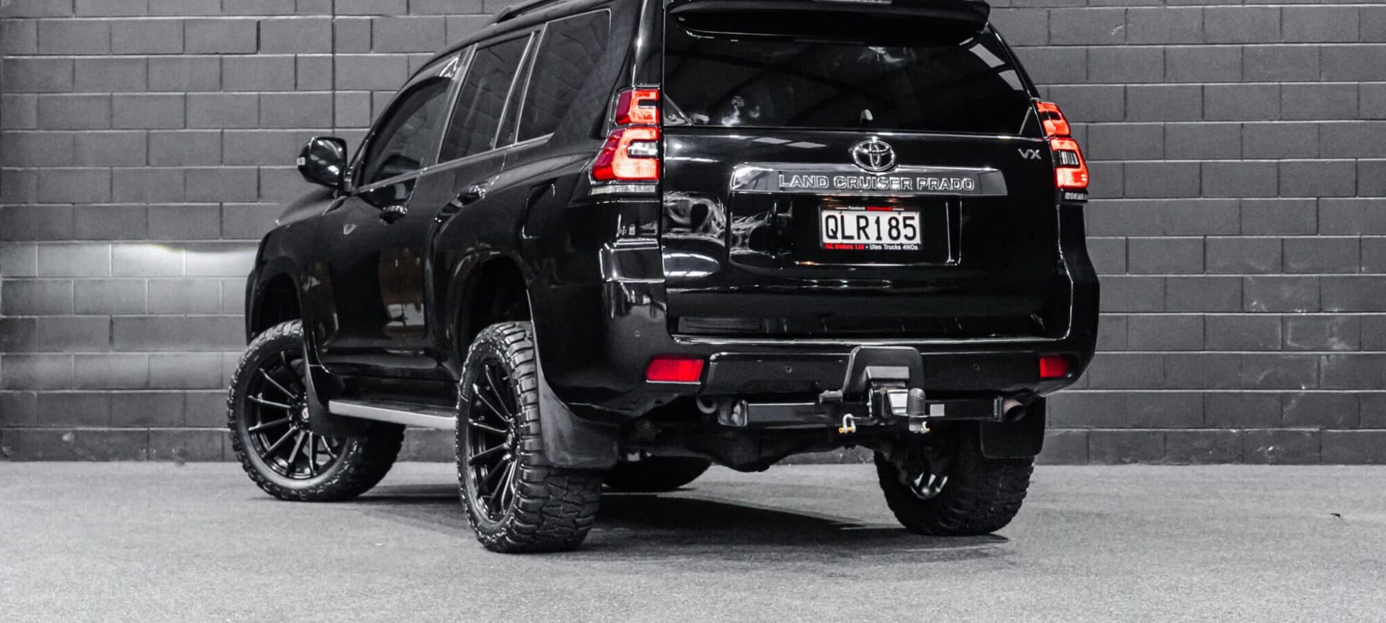 Vehicle Gallery Image