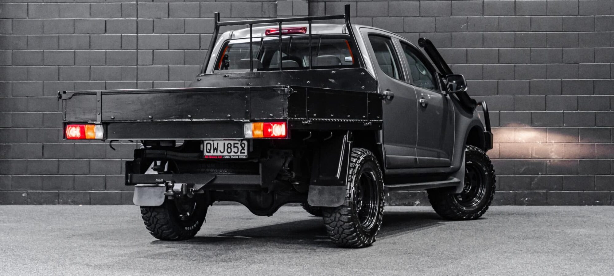 Vehicle Gallery Image