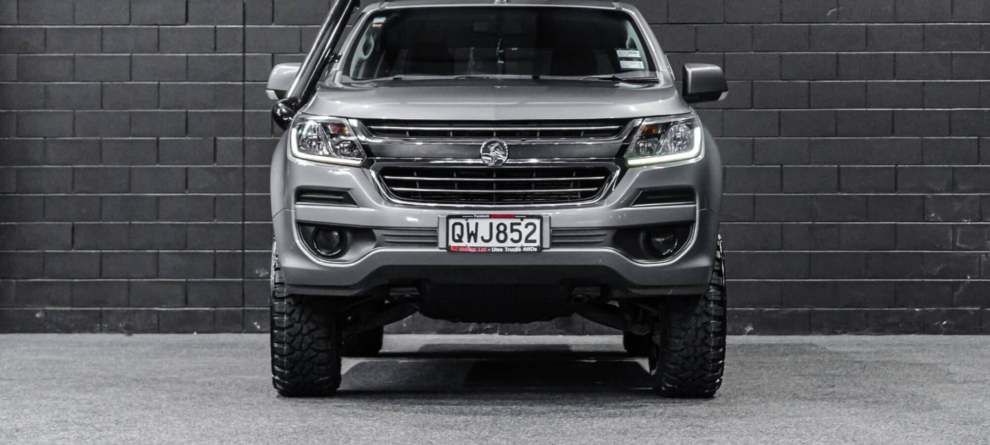 Vehicle Gallery Image