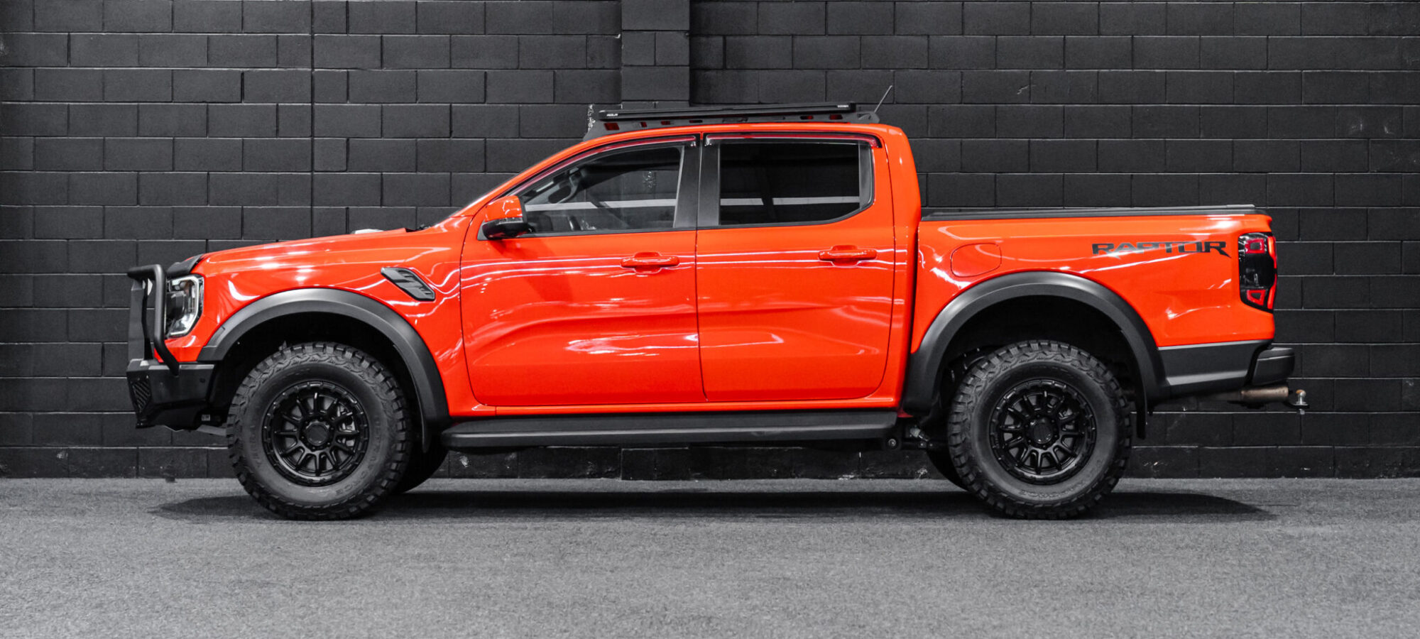 Vehicle Gallery Image