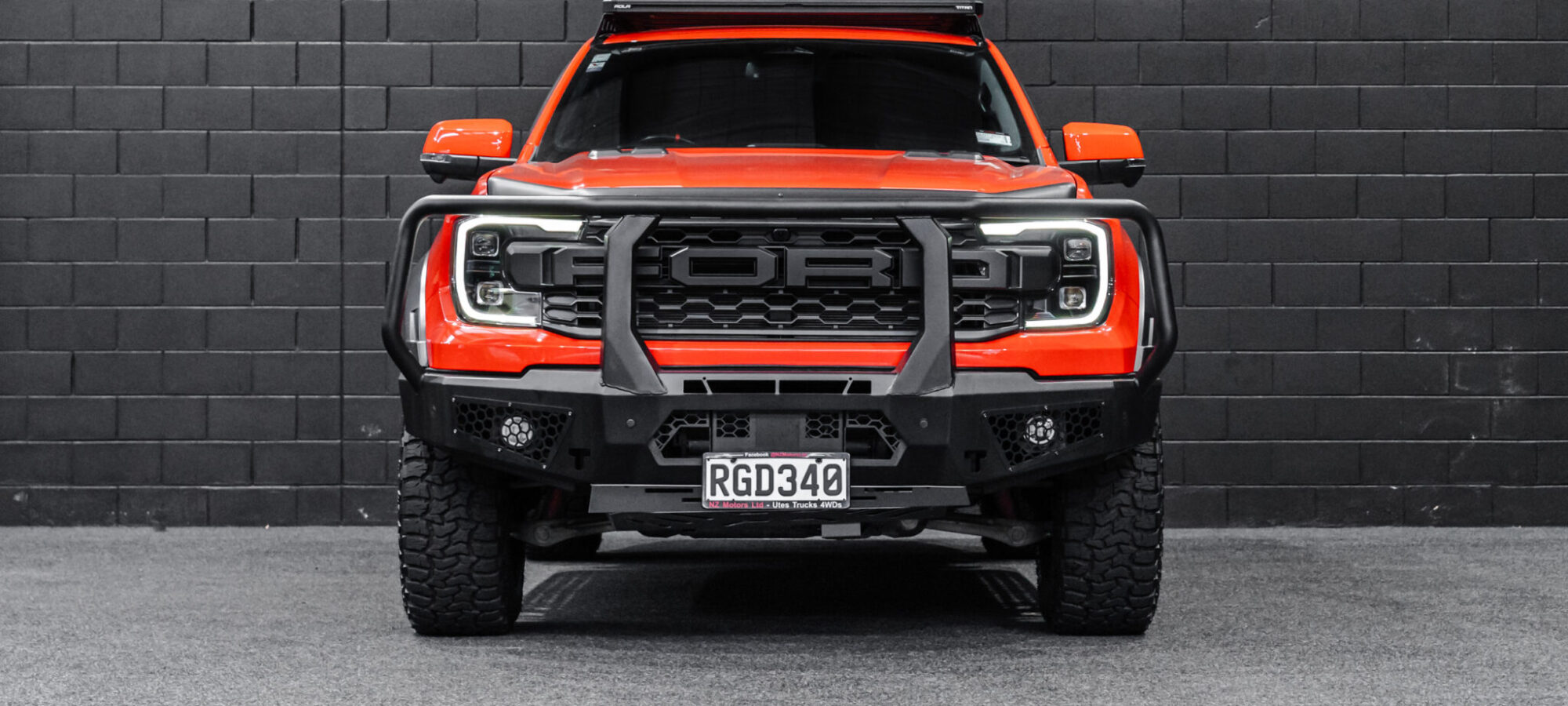 Vehicle Gallery Image