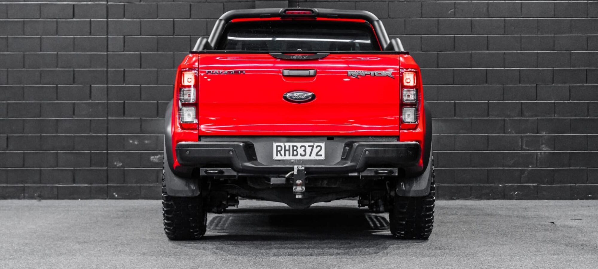 Vehicle Gallery Image