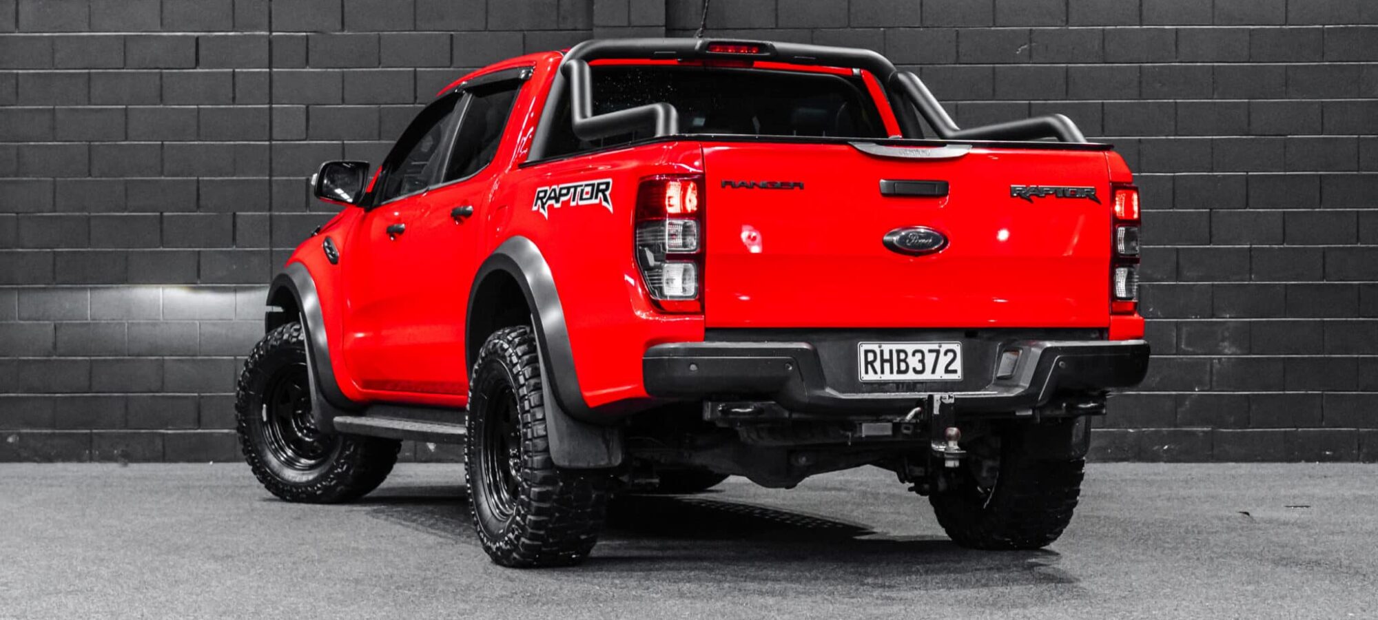 Vehicle Gallery Image