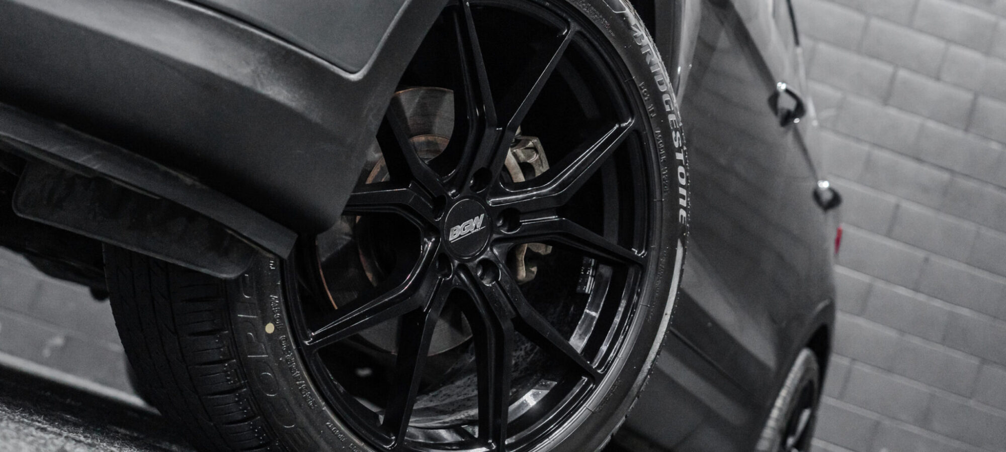 Vehicle Gallery Image