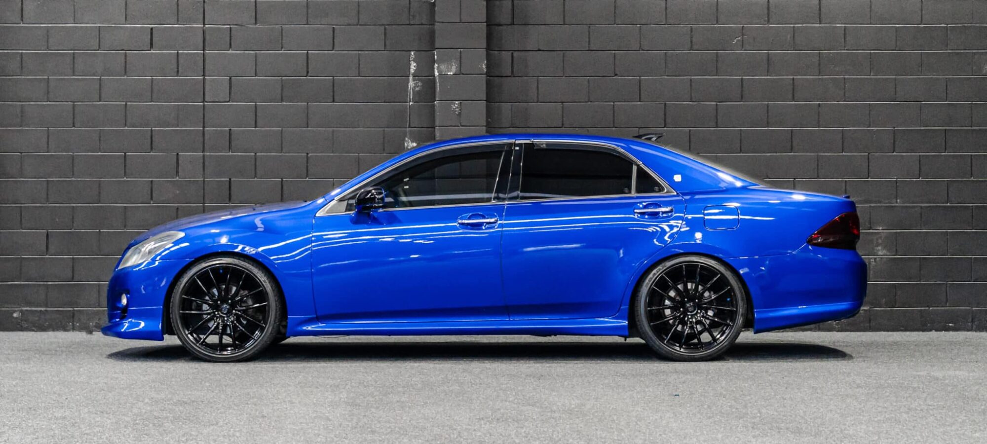 Vehicle Gallery Image