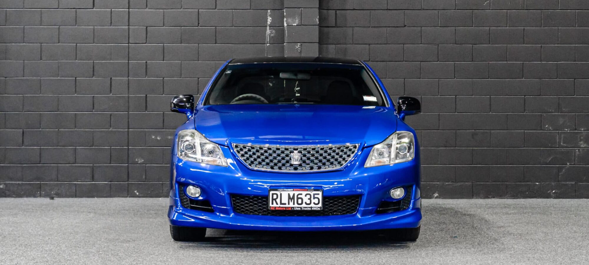 Vehicle Gallery Image