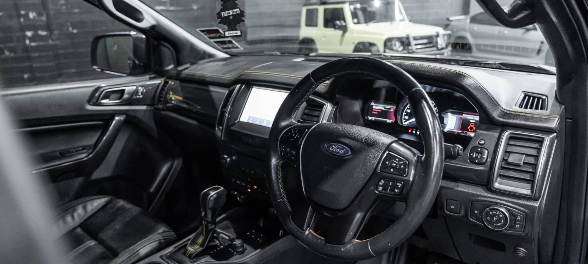 Vehicle Gallery Image