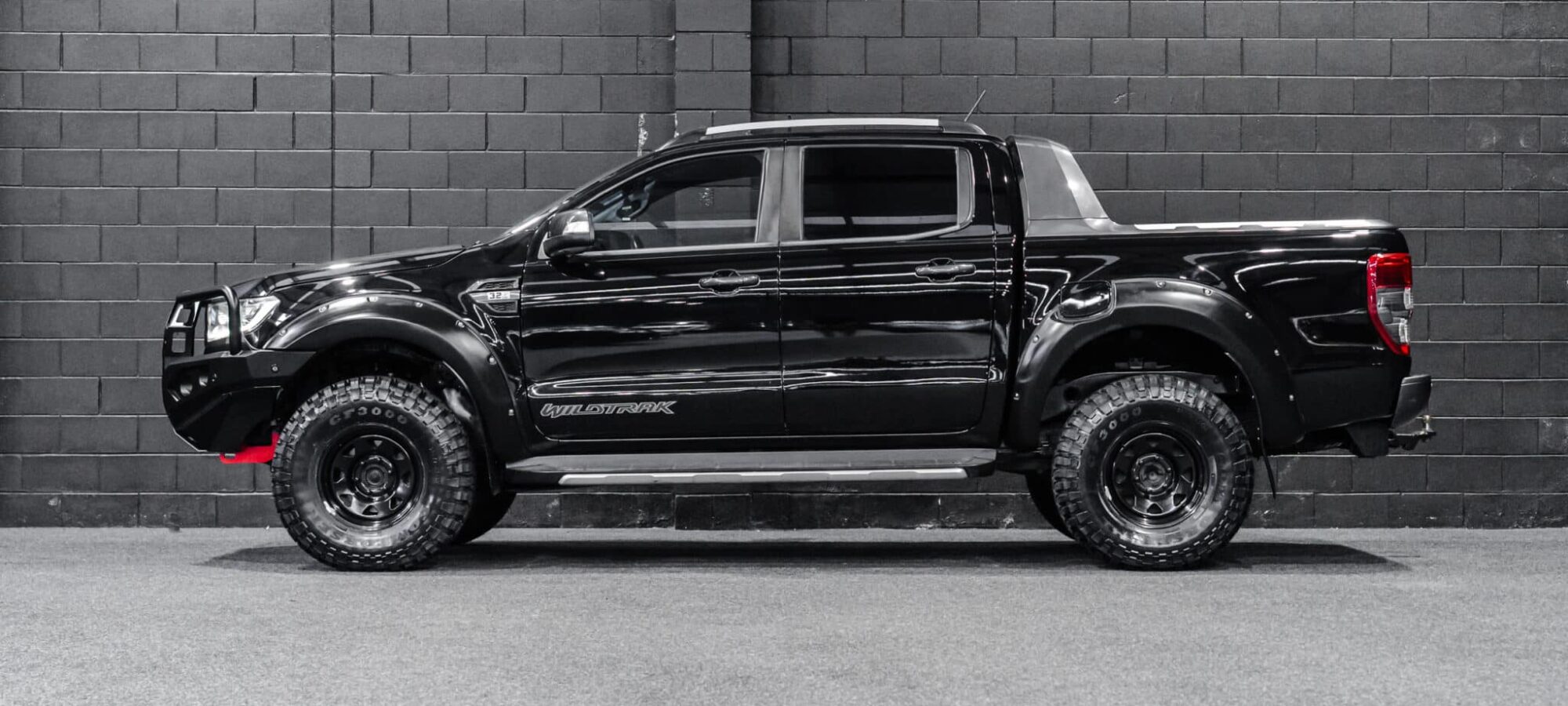 Vehicle Gallery Image