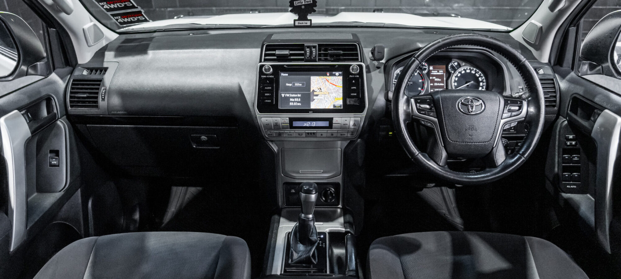 Vehicle Gallery Image