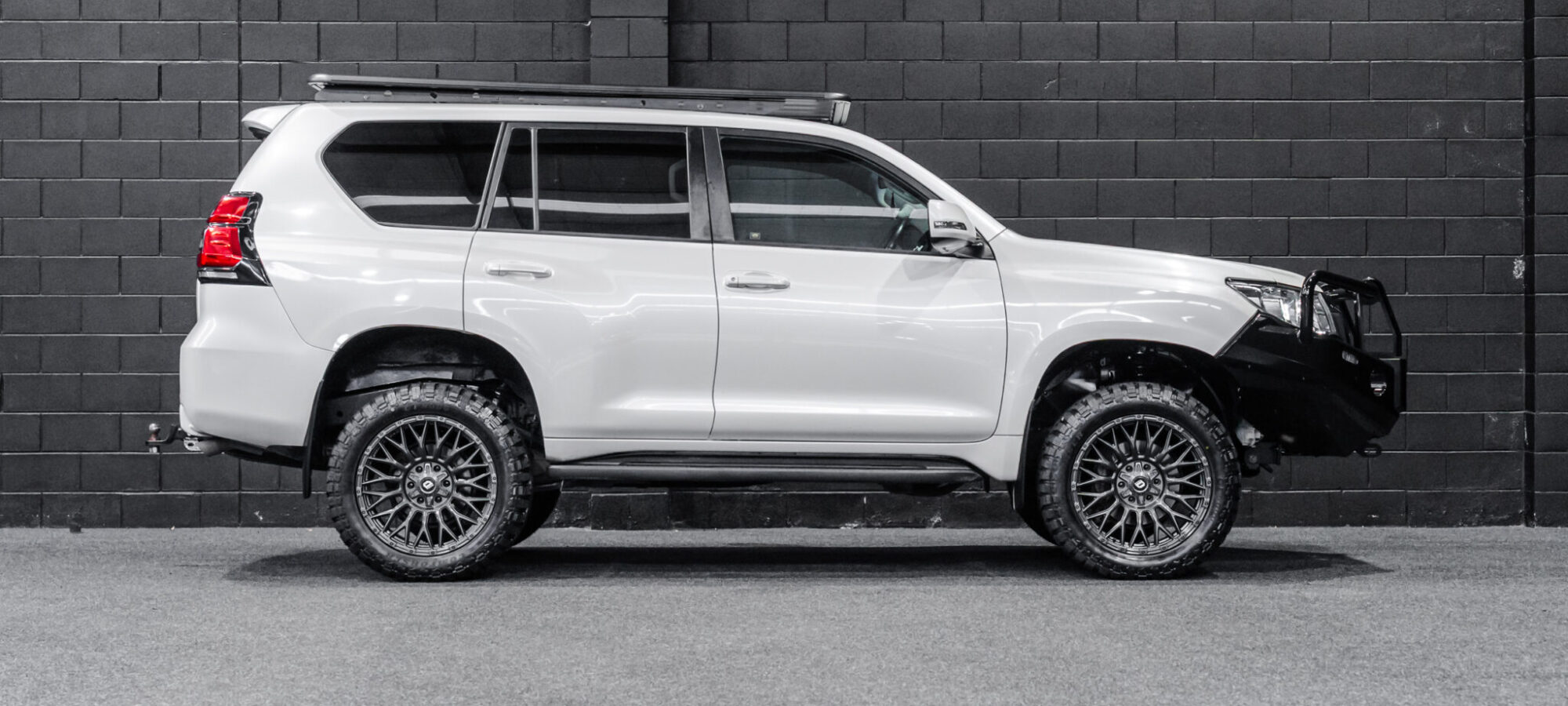 Vehicle Gallery Image