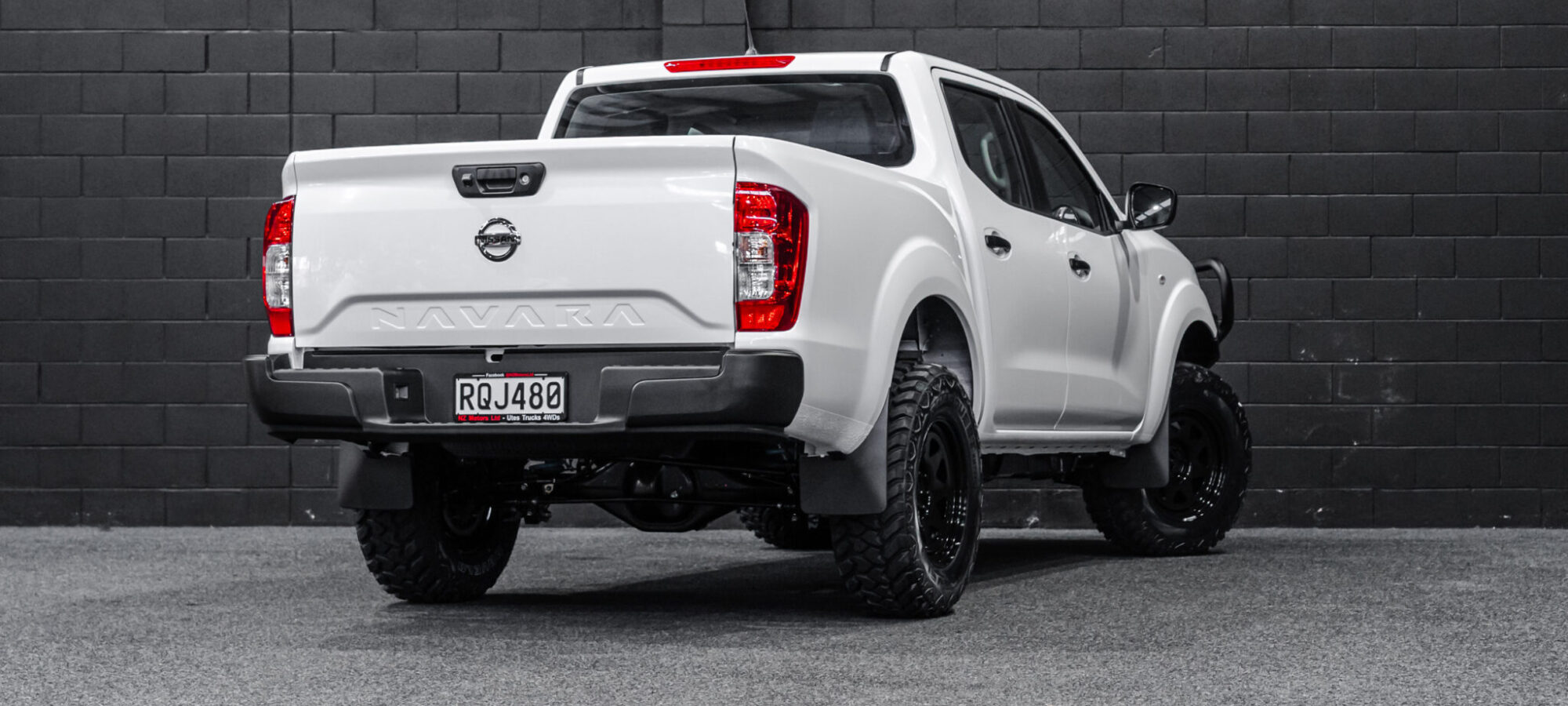 Vehicle Gallery Image