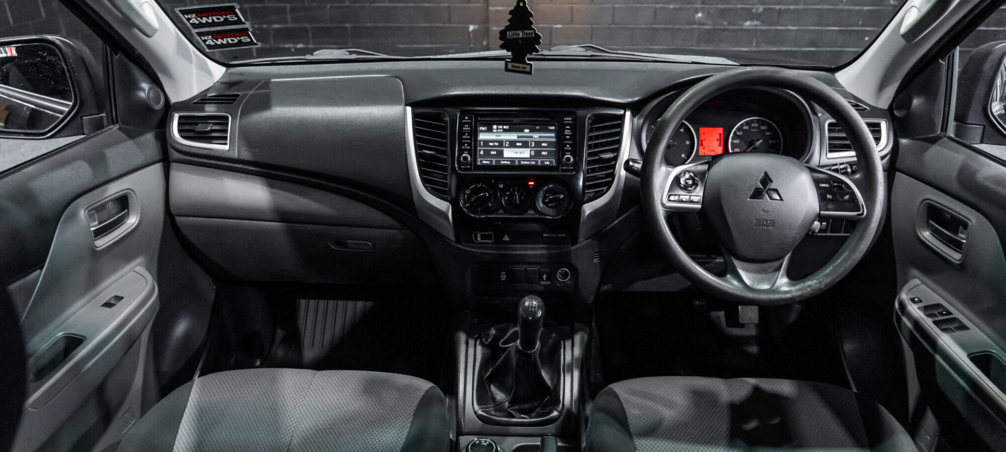 Vehicle Gallery Image